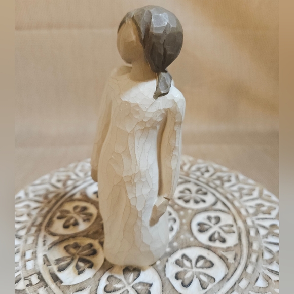 Willow Tree figurine TWO ALIKE 2004 Susan Lordi Twin Girls Sisters Best Friends - Picture 5 of 9